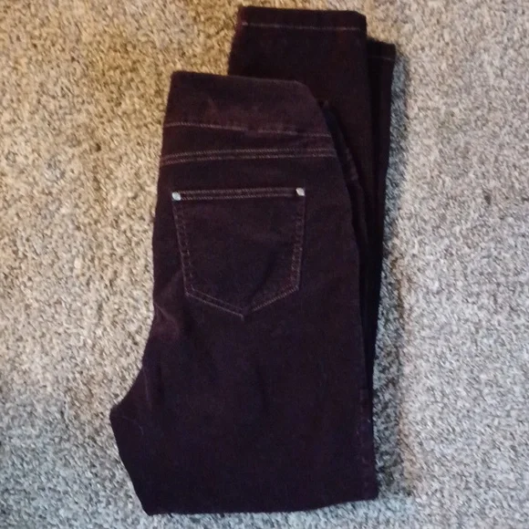 Van Heusen Corduroy Pants~Size 10~Dark Plum Color~Stretch - Picture 7 of 7